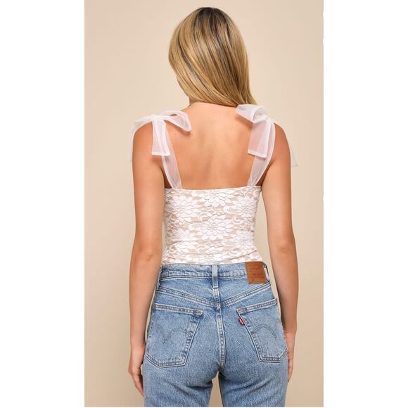 Lulus New! White Beige Lace Tie-Strap Bodysuit Sleeveless Sexy Going Out Date M - Picture 2 of 6
